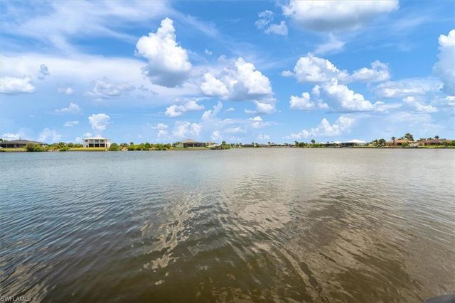 4239 NW 35th ST, Cape Coral, FL 33993