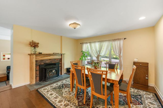 2021 Huntington Road, Richmond, VT 05477