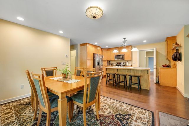 2021 Huntington Road, Richmond, VT 05477