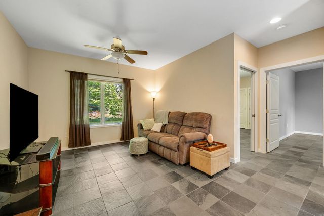 2021 Huntington Road, Richmond, VT 05477
