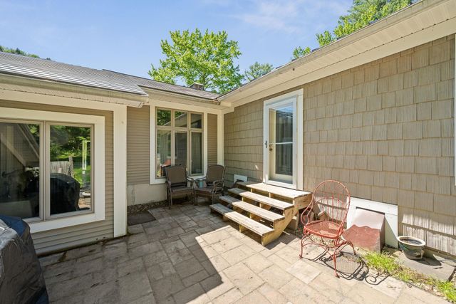 2021 Huntington Road, Richmond, VT 05477