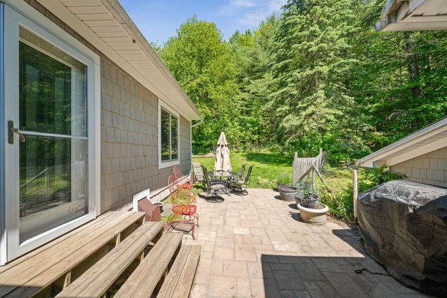 2021 Huntington Road, Richmond, VT 05477