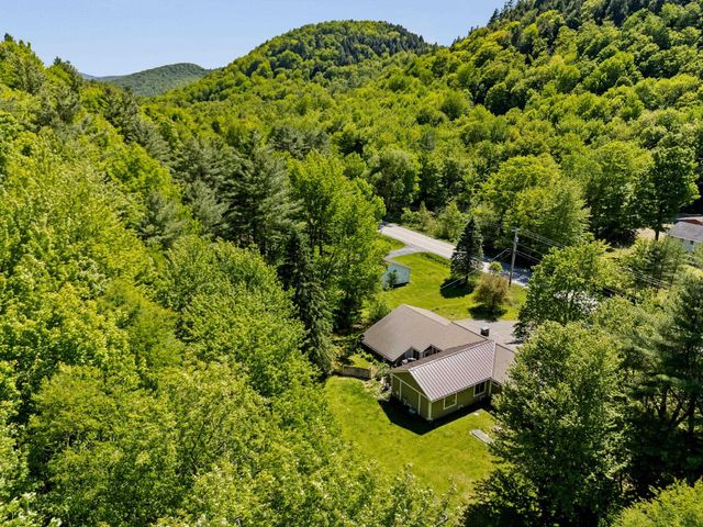 2021 Huntington Road, Richmond, VT 05477