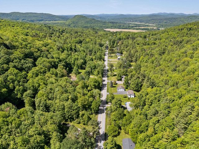 2021 Huntington Road, Richmond, VT 05477