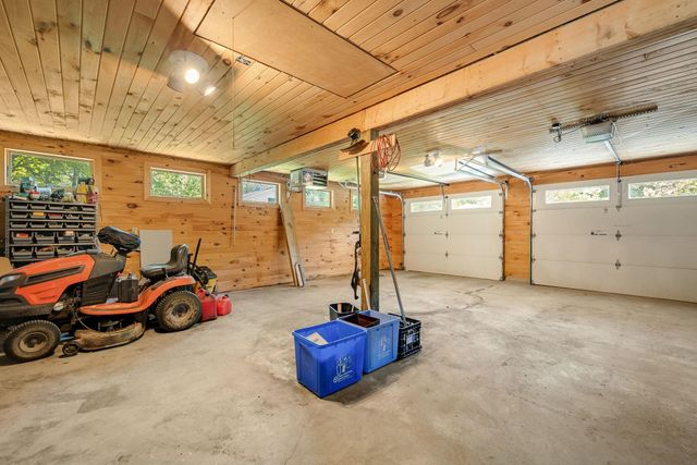 2021 Huntington Road, Richmond, VT 05477