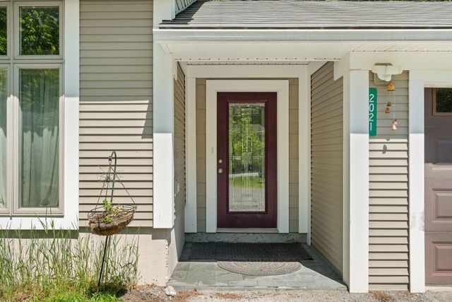 2021 Huntington Road, Richmond, VT 05477