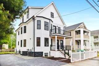 42 Bower S1 1, Medford, MA 02155