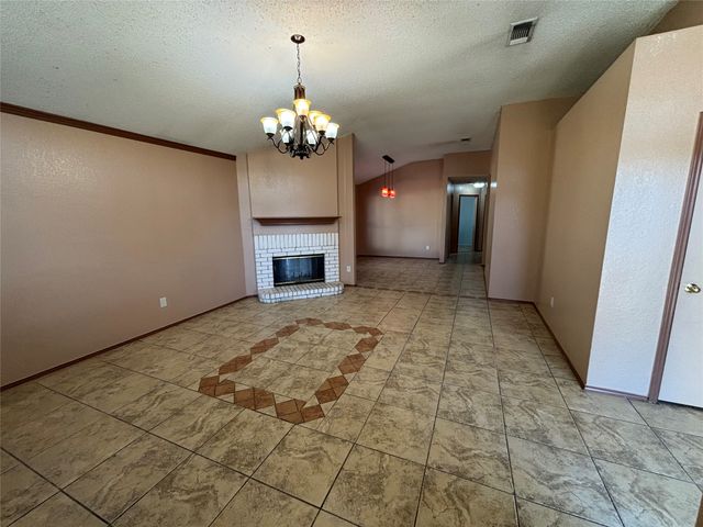 9444 Lipton Lane, Dallas, TX 75217