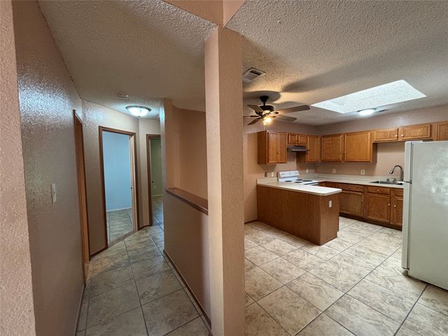 9444 Lipton Lane, Dallas, TX 75217