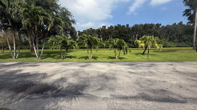 63 Mayfair Lane 63, Boynton Beach, FL 33426