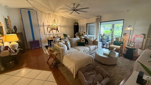 63 Mayfair Lane 63, Boynton Beach, FL 33426
