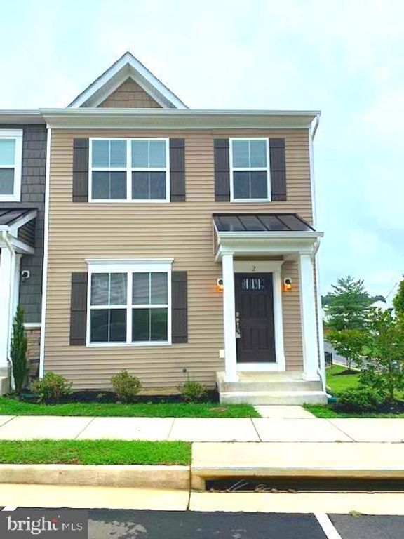 2 ANDREWS PL, Fredericksburg, VA 22405
