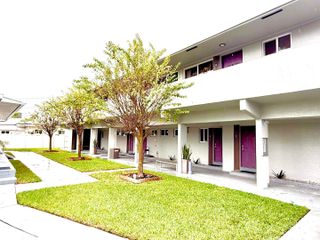 720 NE 7th Street 2a, Hallandale Beach, FL 33009