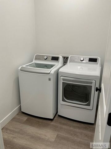 2163 W 690 S, Rexburg, ID 83440