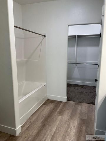 2163 W 690 S, Rexburg, ID 83440