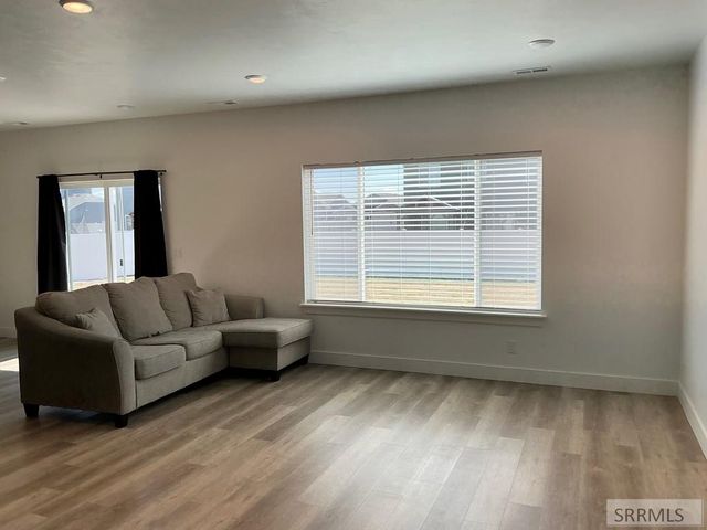 2163 W 690 S, Rexburg, ID 83440