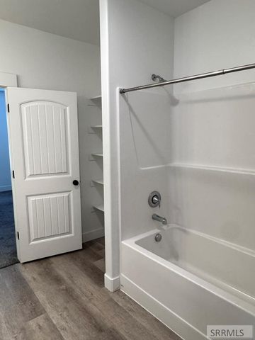 2163 W 690 S, Rexburg, ID 83440