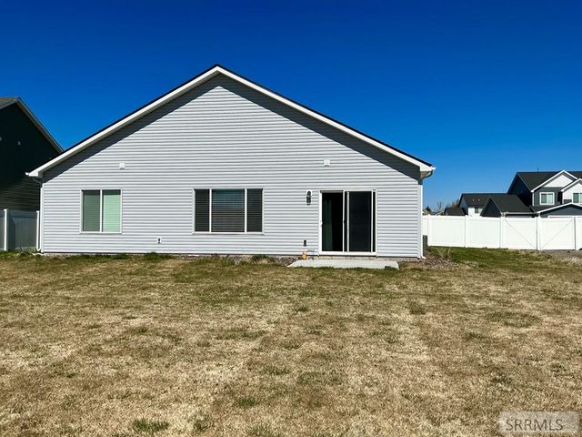 2163 W 690 S, Rexburg, ID 83440