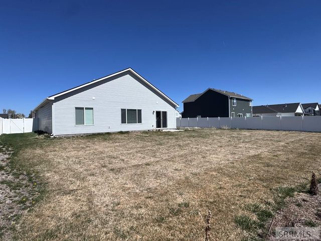 2163 W 690 S, Rexburg, ID 83440