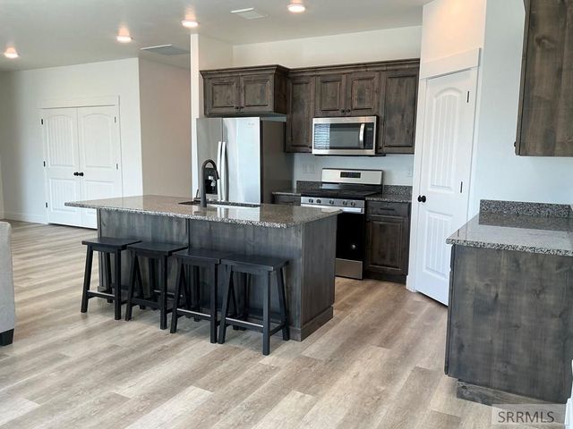 2163 W 690 S, Rexburg, ID 83440