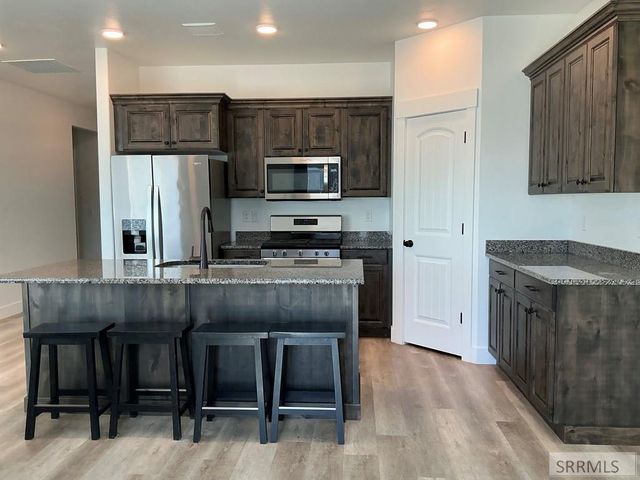 2163 W 690 S, Rexburg, ID 83440