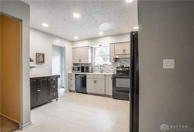 650 Nogales Trail, Miamisburg, OH 45342