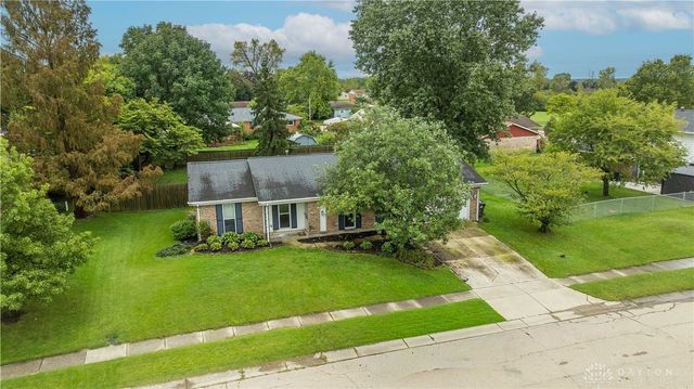 650 Nogales Trail, Miamisburg, OH 45342