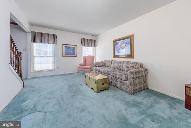 9 HARVEST DR, West Deptford, NJ 08086