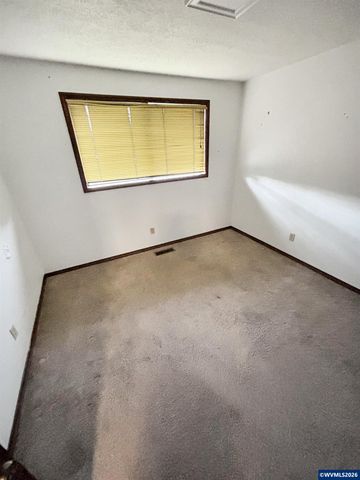 4603 Goldenrod Av NE, Salem, OR 97305