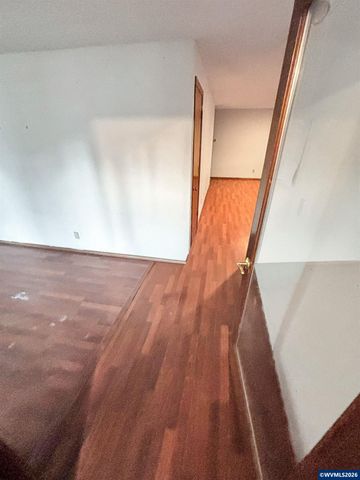 4603 Goldenrod Av NE, Salem, OR 97305