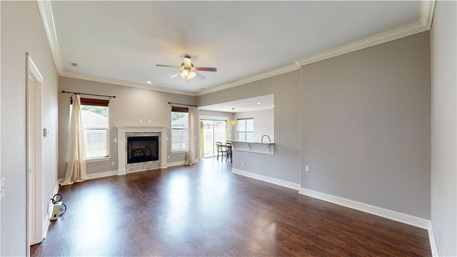 143 Alexandra Loop, Elkins, AR 72727