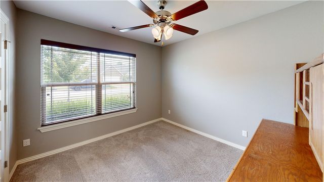 143 Alexandra Loop, Elkins, AR 72727