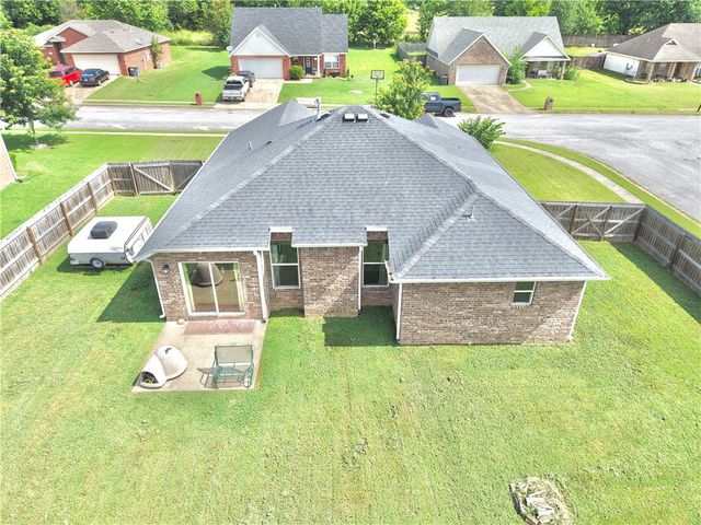 143 Alexandra Loop, Elkins, AR 72727