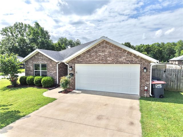 143 Alexandra Loop, Elkins, AR 72727