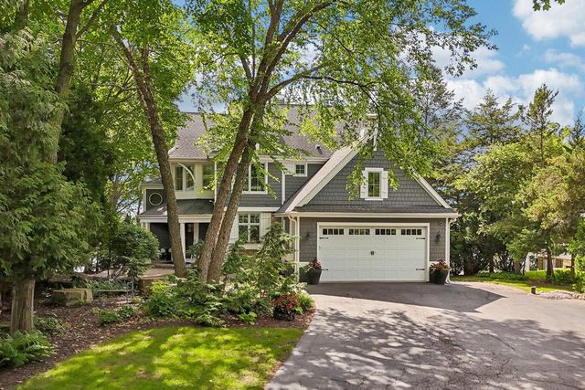 W343N6293 S Bayview ROAD, Oconomowoc, WI 53066