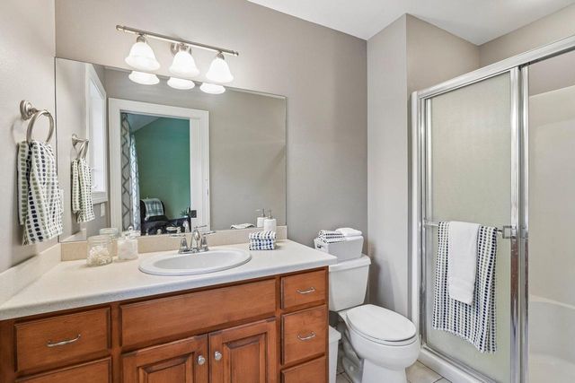 W343N6293 S Bayview ROAD, Oconomowoc, WI 53066