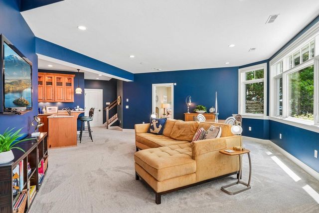 W343N6293 S Bayview ROAD, Oconomowoc, WI 53066