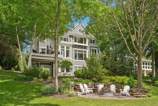 W343N6293 S Bayview ROAD, Oconomowoc, WI 53066