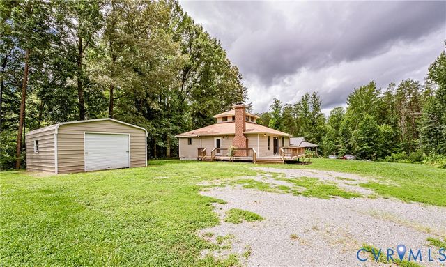 1520 Willow Brook Rd, Louisa, VA 23024