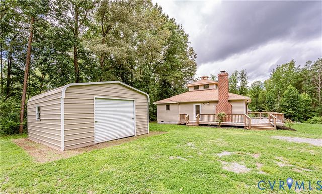1520 Willow Brook Rd, Louisa, VA 23024