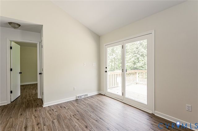 1520 Willow Brook Rd, Louisa, VA 23024