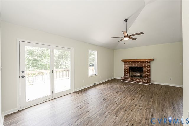 1520 Willow Brook Rd, Louisa, VA 23024