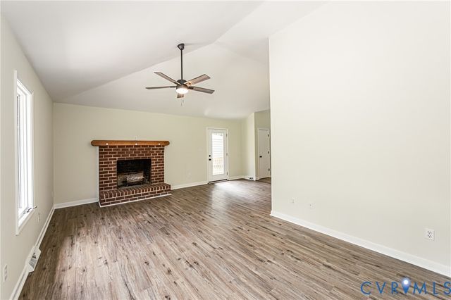 1520 Willow Brook Rd, Louisa, VA 23024
