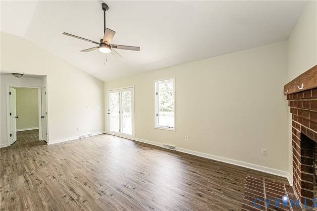 1520 Willow Brook Rd, Louisa, VA 23024