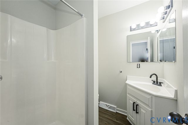 1520 Willow Brook Rd, Louisa, VA 23024