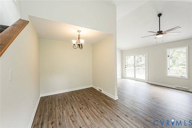 1520 Willow Brook Rd, Louisa, VA 23024