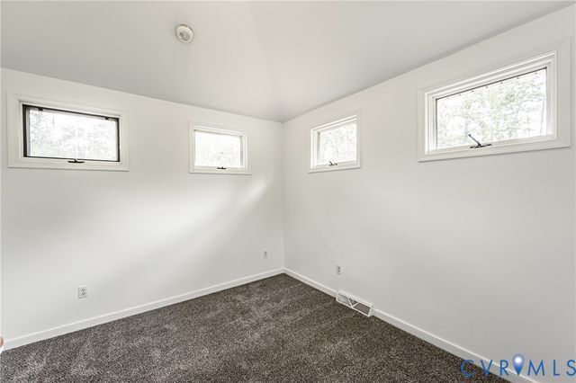 1520 Willow Brook Rd, Louisa, VA 23024