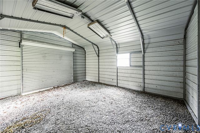1520 Willow Brook Rd, Louisa, VA 23024