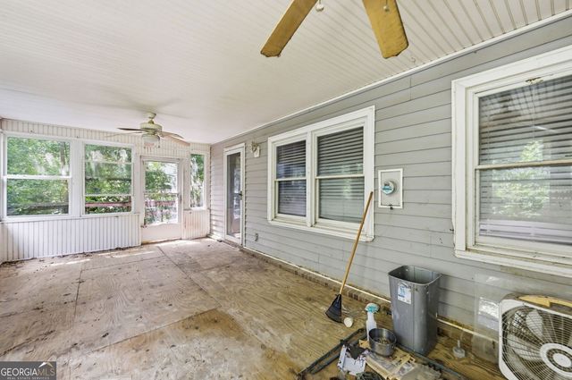 4118 Rocky Ledge Way, Snellville, GA 30039