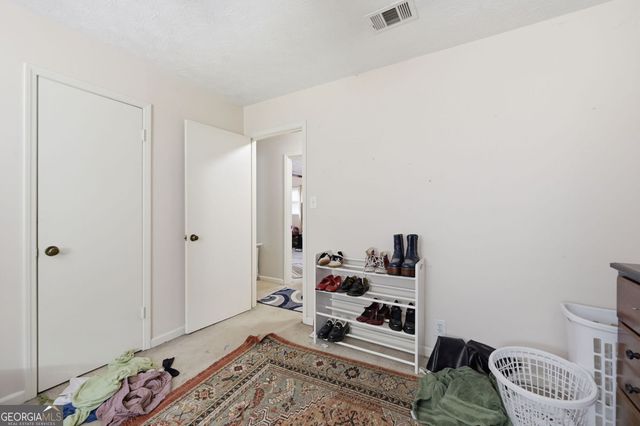 4118 Rocky Ledge Way, Snellville, GA 30039
